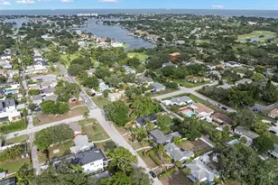 446 37th Ave NE, Saint Petersburg, FL 33704 - Photo 24