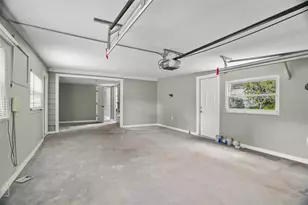446 37th Ave NE, Saint Petersburg, FL 33704 - Photo 20