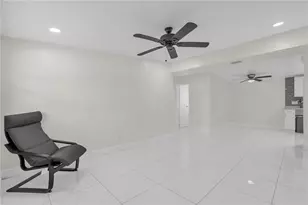 7013 Cocos Dr, Orlando, FL 32807 - Photo 4
