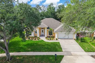 2672 Lake Jackson Cir, Apopka, FL 32703 - Photo 2