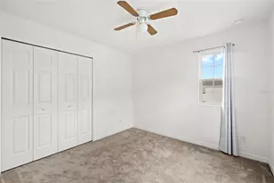 922 Anna Pl, Davenport, FL 33837 - Photo 6