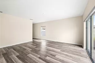 922 Anna Pl, Davenport, FL 33837 - Photo 4