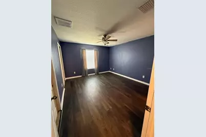5032 White Sanderling Court, Tampa, FL 33619 - Photo 14