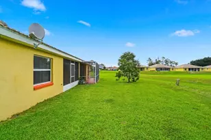 212 Ocean Bluff Dr, Poinciana, FL 34759 - Photo 14