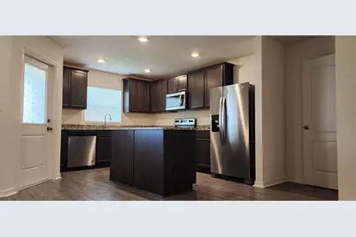1531 Wynford Circle, Tavares, FL 32778 - Photo 4