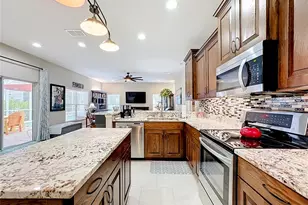6161 Bobby Jones Ct, Palmetto, FL 34221 - Photo 14