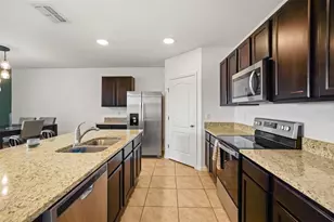 860 Brooklet Dr, Davenport, FL 33837 - Photo 8