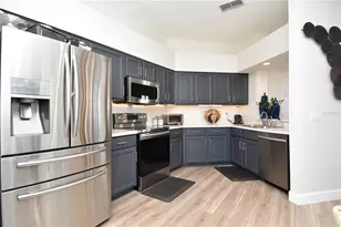 6919 Della Dr, Orlando, FL 32819 - Photo 6