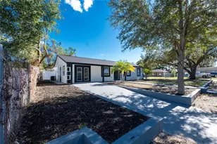 5248 King St, Zephyrhills, FL 33542 - Photo 22