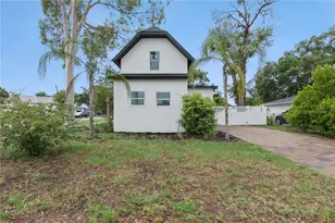 732 E Orange Ave, Eustis, FL 32726 - Photo 26