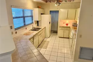 924 Ridgecrest Rd, Orlando, FL 32806 - Photo 8