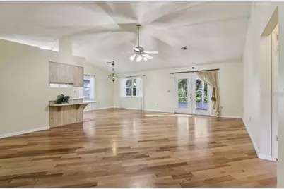 304 Brigadoon Circle, Leesburg, FL 34788 - Photo 6