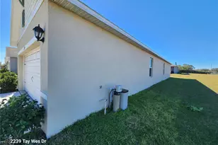 2239 Tay Wes Dr, Saint Cloud, FL 34771 - Photo 16