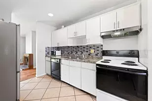 5137 Picadilly Circus Ct, Orlando, FL 32839 - Photo 4