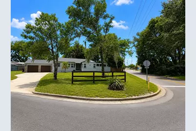 2400 S Laurel Avenue, Sanford, FL 32771 - Photo 2