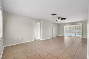 7170 Holiday Dr, Spring Hill, FL 34606 - Photo 4