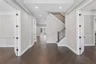 5105 W Neptune Way, Tampa, FL 33609 - Photo 10