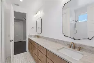 5105 W Neptune Way, Tampa, FL 33609 - Photo 54
