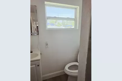 121 Bay Street, Tarpon Springs, FL 34689 - Photo 14