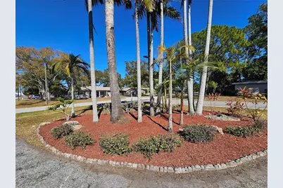 7990 42nd Street N, Pinellas Park, FL 33781 - Photo 4