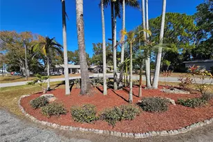 7990 42nd St N, Pinellas Park, FL 33781 - Photo 4