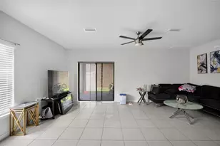 11202 Carrick Stone St, Wimauma, FL 33598 - Photo 4