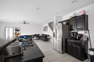 11202 Carrick Stone St, Wimauma, FL 33598 - Photo 10