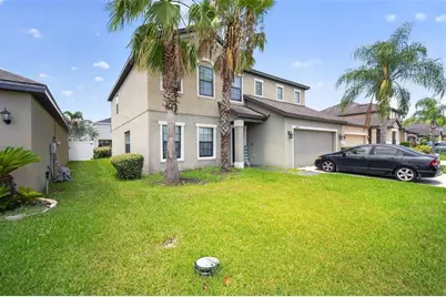11202 Carrick Stone Street, Wimauma, FL 33598 - Photo 2