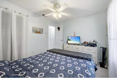2266 Lake Lizzie Court, Saint Cloud, FL 34771 - Photo 22