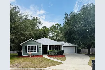 2232 NE 13th Avenue, Gainesville, FL 32641 - Photo 1