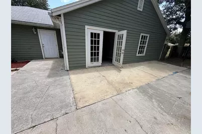 2232 NE 13th Avenue, Gainesville, FL 32641 - Photo 16