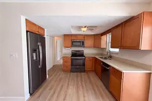 624 Sherman Rd, South Daytona, FL 32119 - Photo 2