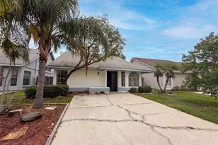 8613 Cottonway Ln, Tampa, FL 33635 - Photo 14