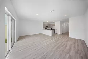 4348 Butterscotch Cir, Lakeland, FL 33811 - Photo 4