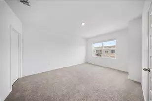 4348 Butterscotch Cir, Lakeland, FL 33811 - Photo 8