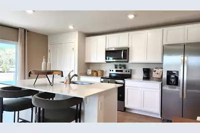 542 Remick Street, Osteen, FL 32764 - Photo 2