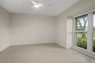2703 Lancaster Dr, Sun City Center, FL 33573 - Photo 20