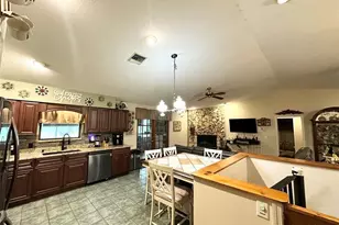 10844 Poinciana Dr, Clermont, FL 34711 - Photo 12
