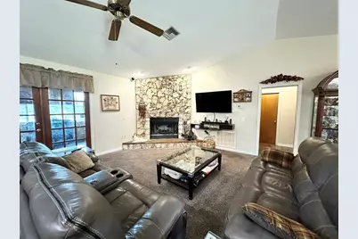 10844 Poinciana Drive, Clermont, FL 34711 - Photo 6