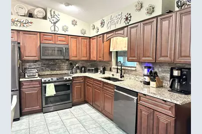 10844 Poinciana Drive, Clermont, FL 34711 - Photo 10