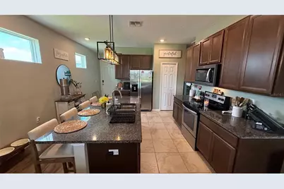 722 Ladyfish Ln, New Smyrna Beach, FL 32168 - Photo 4