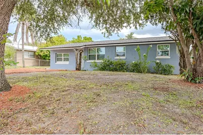 217 Betty Avenue S, Dundee, FL 33838 - Photo 2