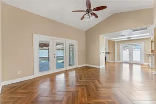 521 Lakeshore Cir, Lake Mary, FL 32746 - Photo 2