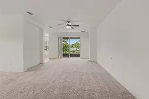 7521 Ridgelake Cir, Bradenton, FL 34203 - Photo 4