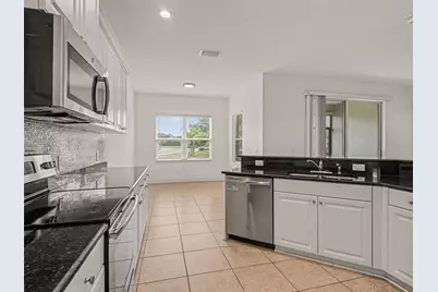 7521 Ridgelake Circle, Bradenton, FL 34203 - Photo 10