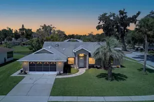 31 Old Sunbeam Dr, South Daytona, FL 32119 - Photo 2