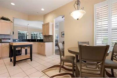 6852 Sagebrush Circle, Sarasota, FL 34243 - Photo 14