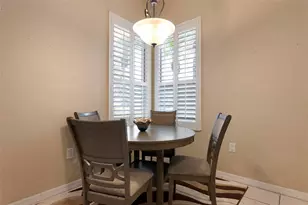6852 Sagebrush Cir, Sarasota, FL 34243 - Photo 16