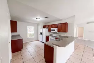 306 Garden Oak Ct, Apopka, FL 32703 - Photo 2