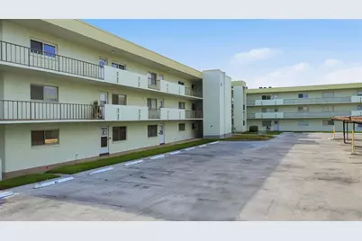 1130 N Lake Parker Avenue #A205, Lakeland, FL 33805 - Photo 2